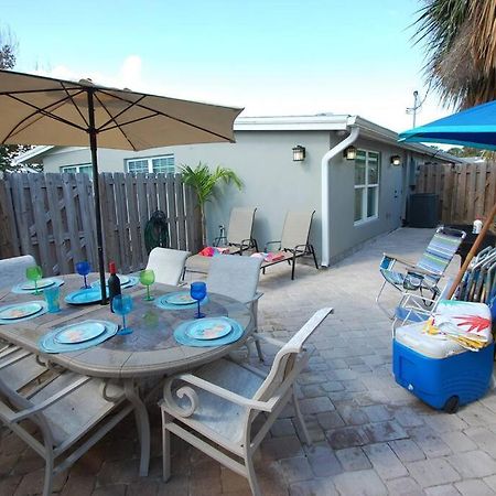 Hawaiian Cottage - Heated Pool Walk To The Beach شاطئ كوكوا المظهر الخارجي الصورة